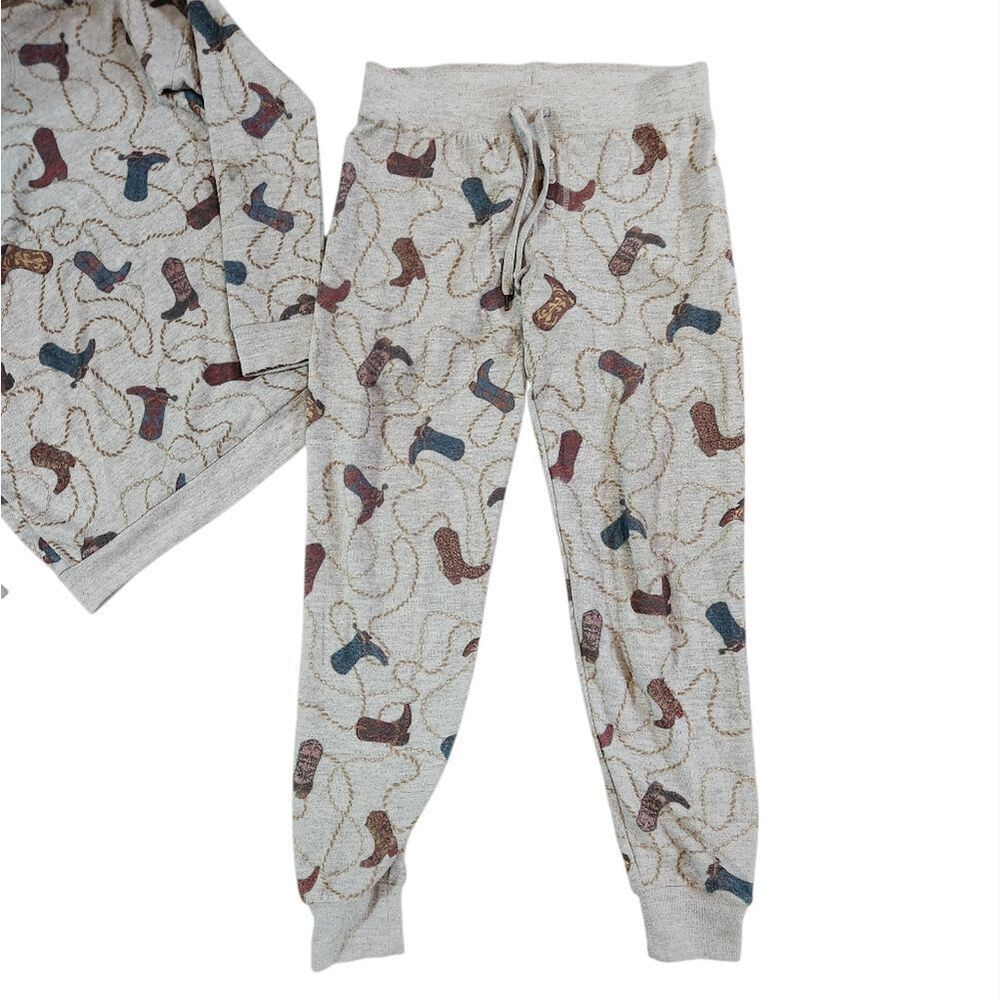 PJ Salvage Pajama Set XS Gray Cowboy Boots Shirt Lounge Pants Rope Chain - Picture 8 of 8